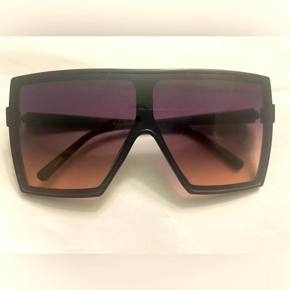 Fashion Shades